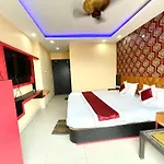 Hotel Bashanti Inn Near Seabeach