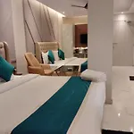 Sea View Hotel Dreamland Near Jagannath Temple - Lift-Wifi-Parking And Restaurant Facilities - All Room Sea Facing With Attached Balcony - Top Rated Luxuary Hotel In Puri