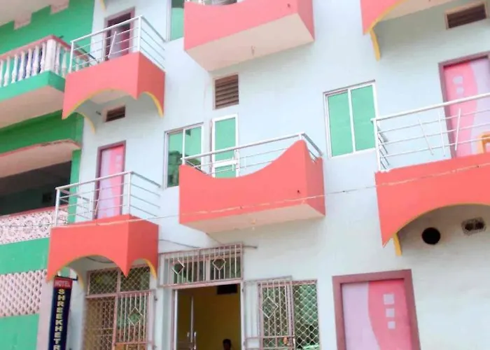 Hotel Sashi Inn Near Sea Beach And Jagannath Temple - Fully Air Conditioned Hotel - Prime Location Spacious Room - A Premium Hotel In Puri