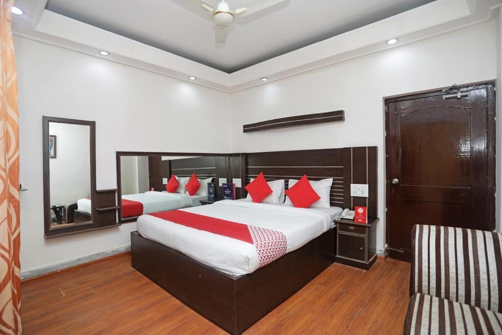 Hotel Royal *