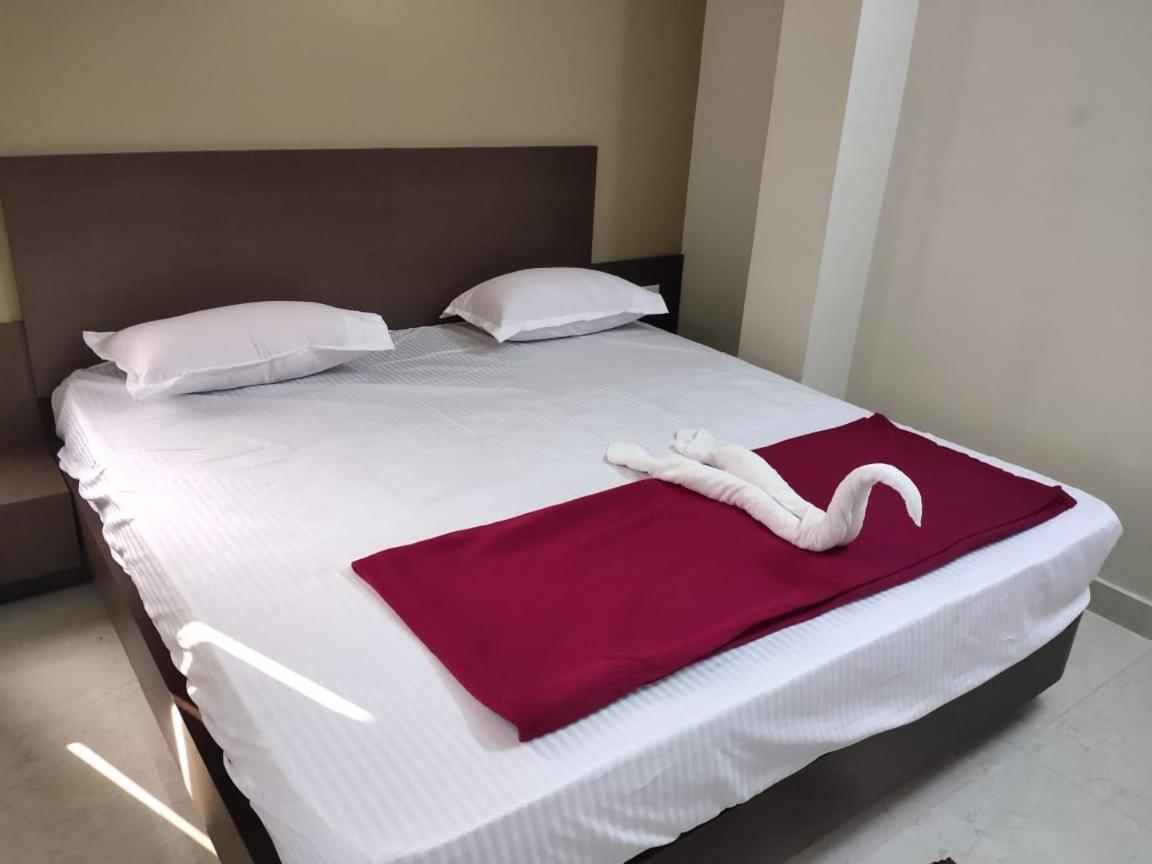 Hotel Goroomgo Uk Palace 3*