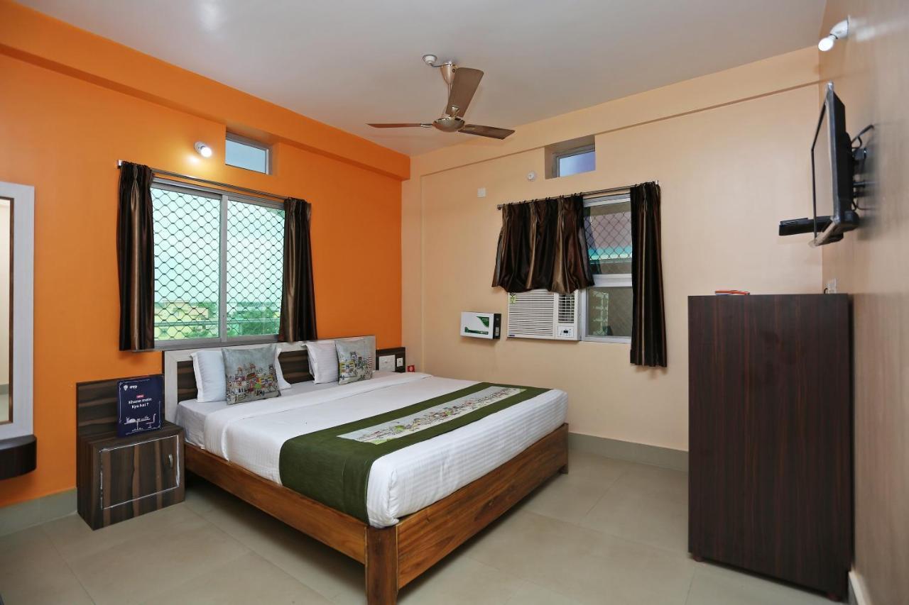 Oyo 9197 Krishna Residency Hotel 3*