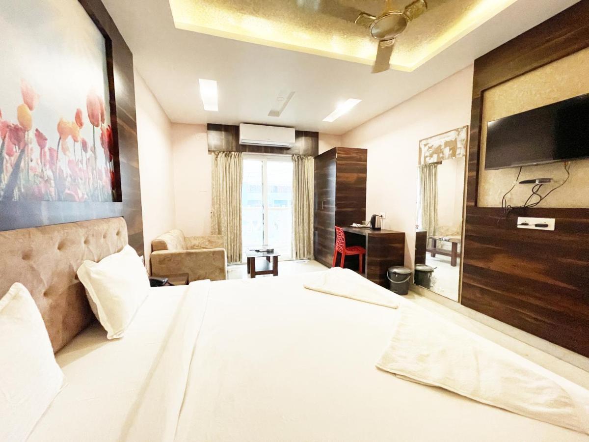 Rohan Rohini 3*