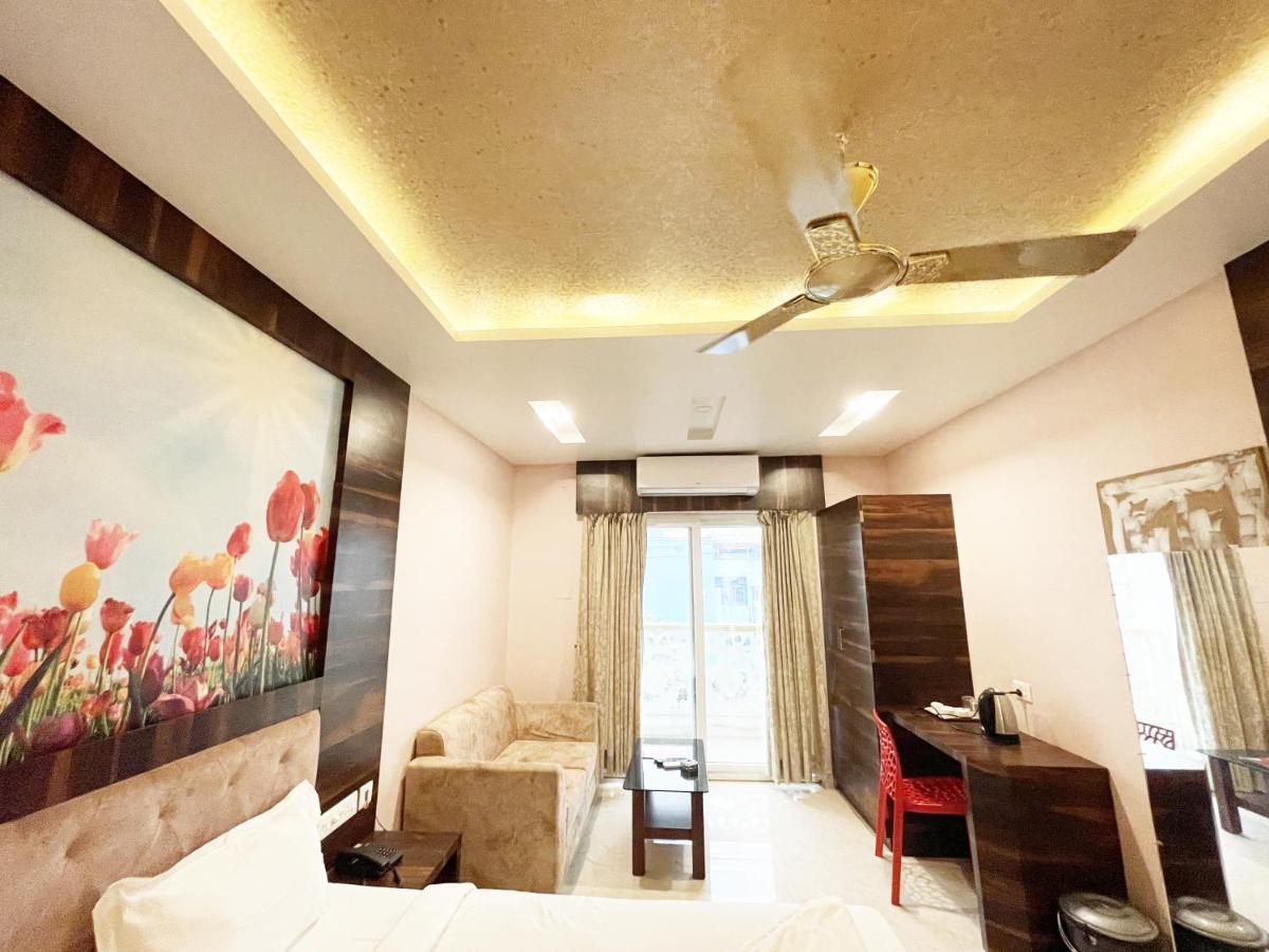 Hotel Rohan Rohini