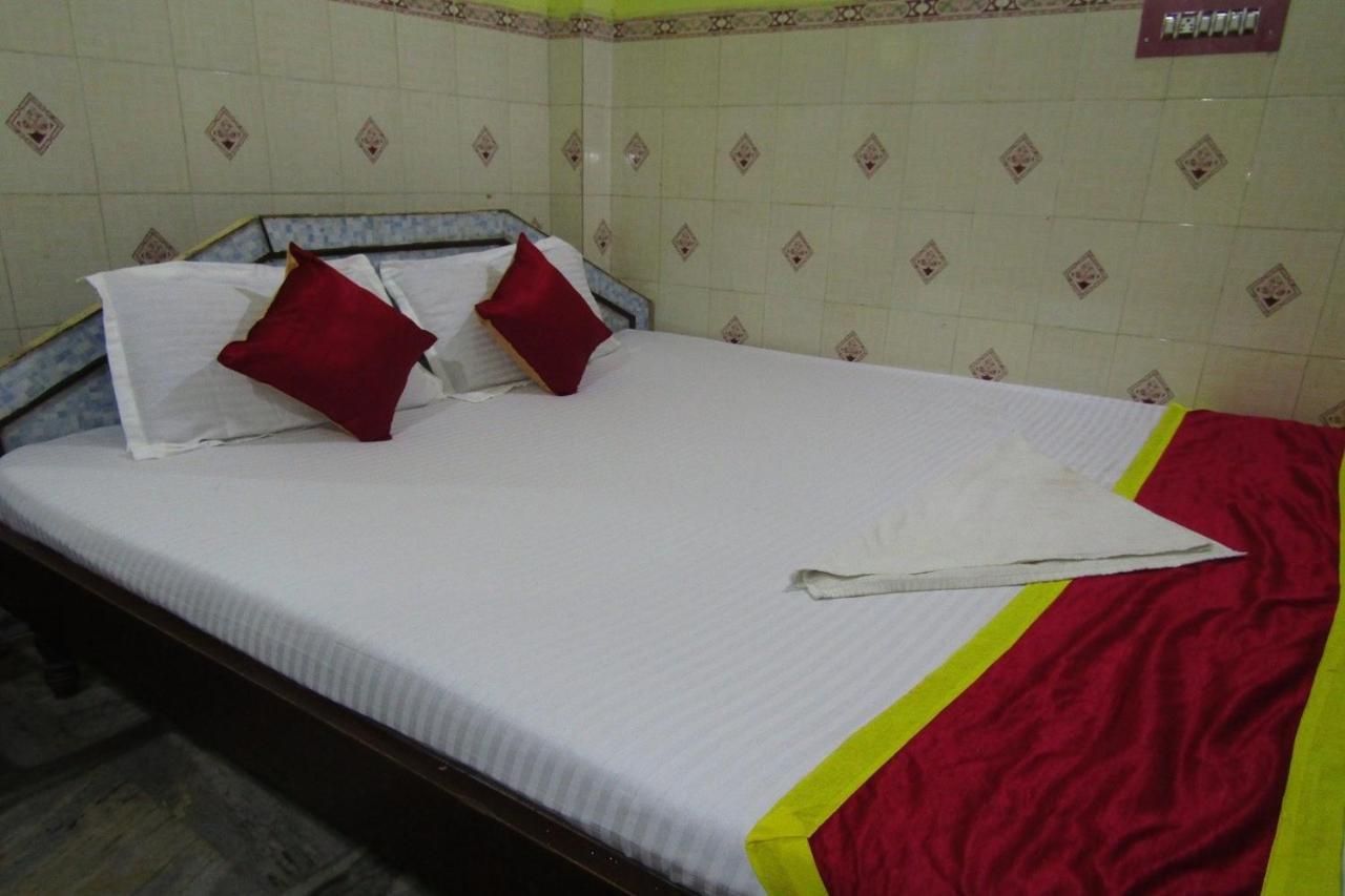 Goroomgo Neelachal Grand Road Puri