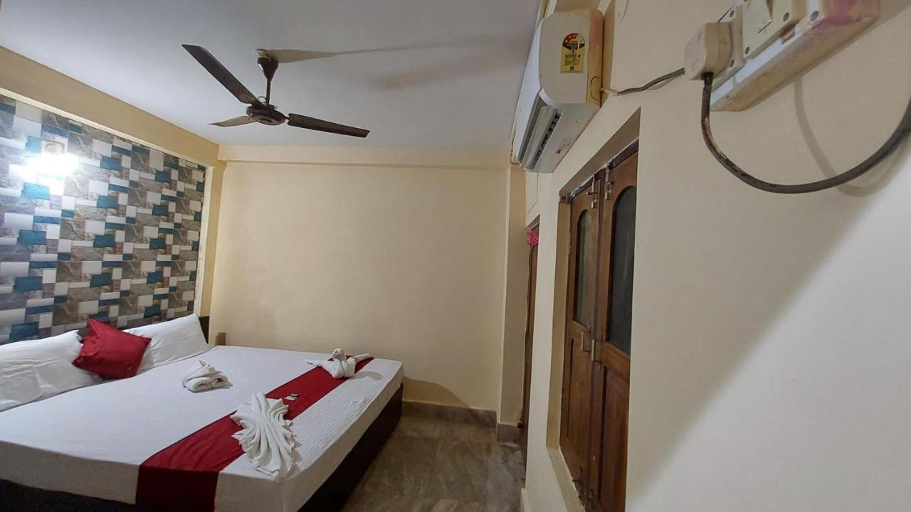 Goroomgo New Ashok Royal Hotel 3*