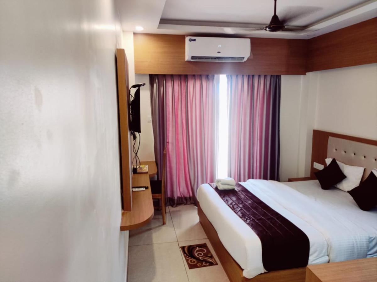Hotel Goroomgo Shree Gajanana Near Sea Puri