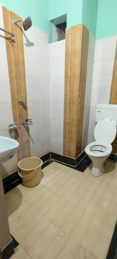 Hotel Samrat 2*
