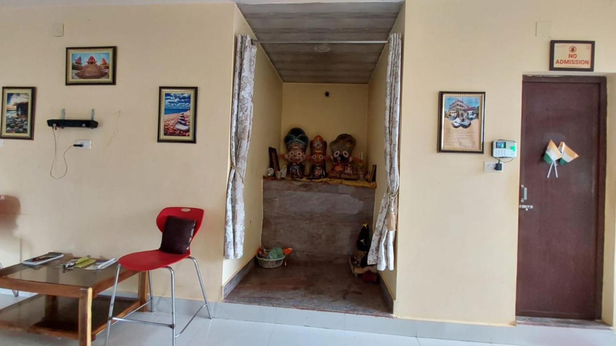 Silicon Residency Near Sea Sight - Spacious With Lift And Parking Facilities 3* Puri