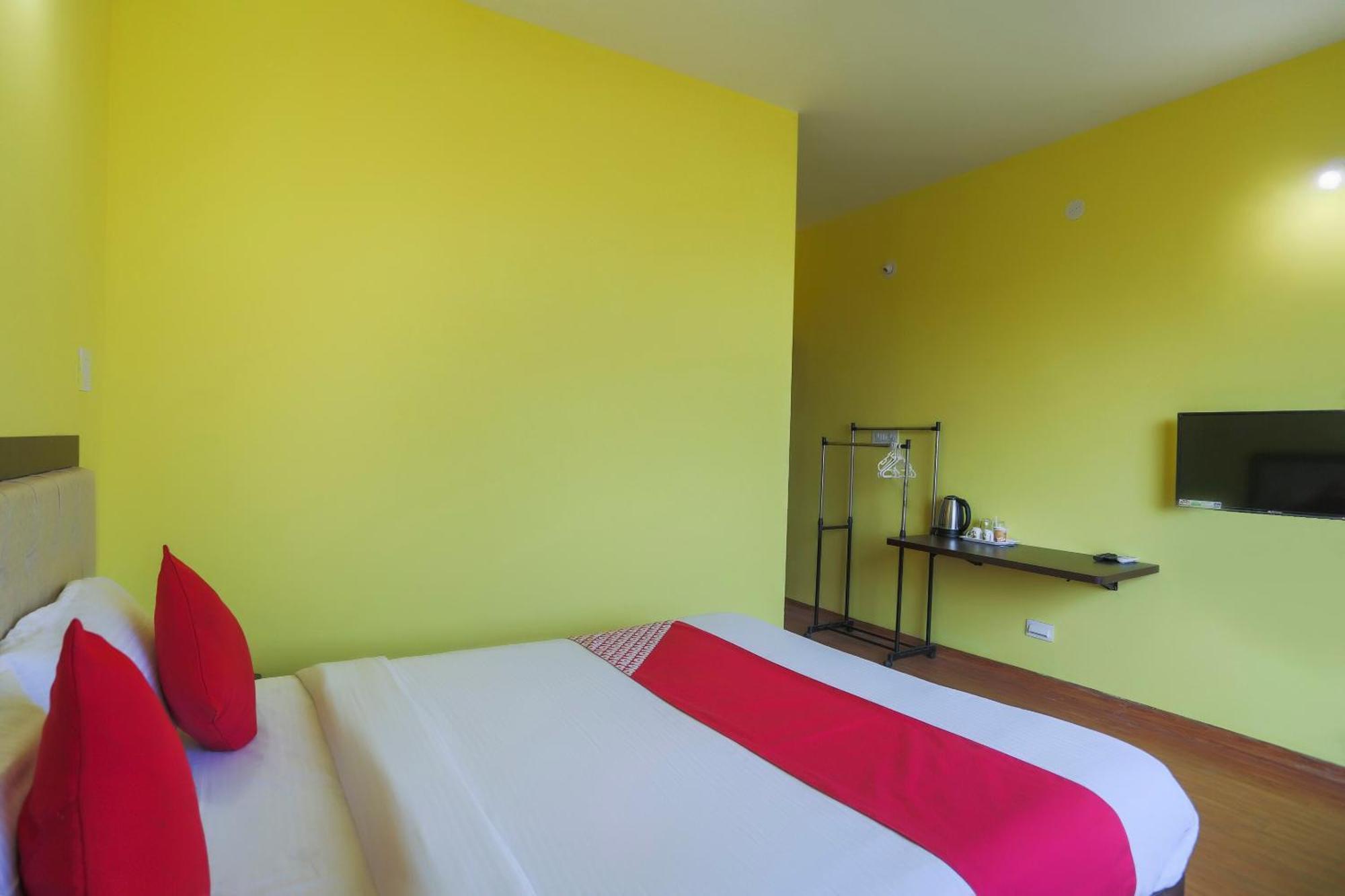 Oyo Shree Balajee 1 Hotel Puri