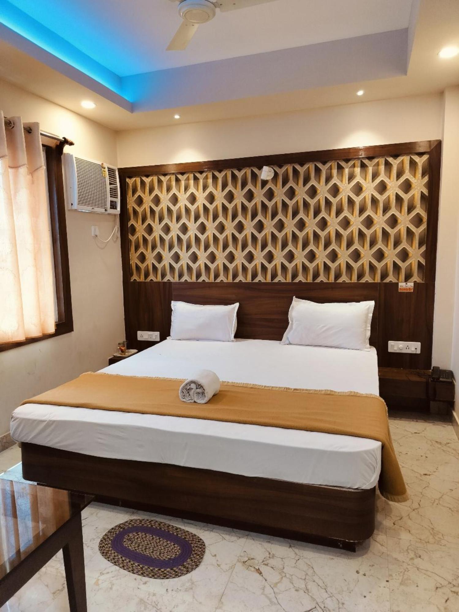 Park View - Lift Facilities- Near Sea Choice Of Travellers By Morservices Hotel Puri