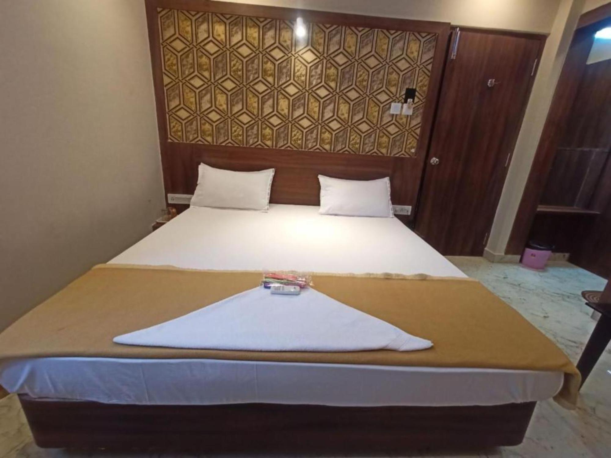Park View - Lift Facilities- Near Sea Choice Of Travellers By Morservices Puri