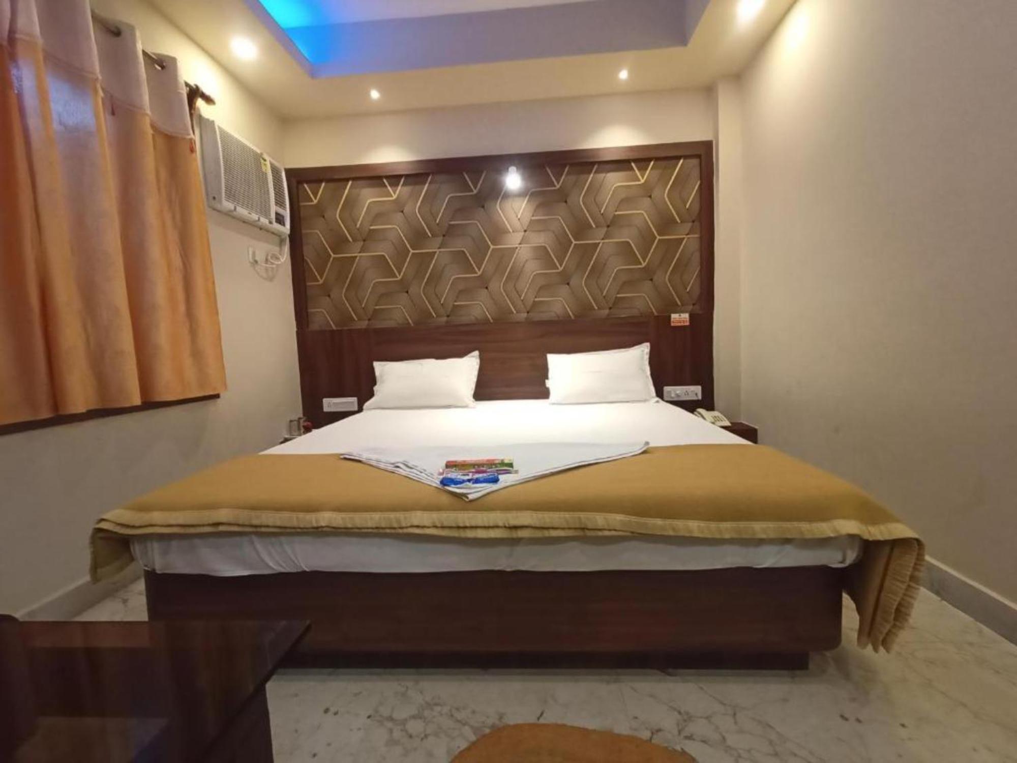 Hotel Park View - Lift Facilities- Near Sea Choice Of Travellers By Morservices Puri