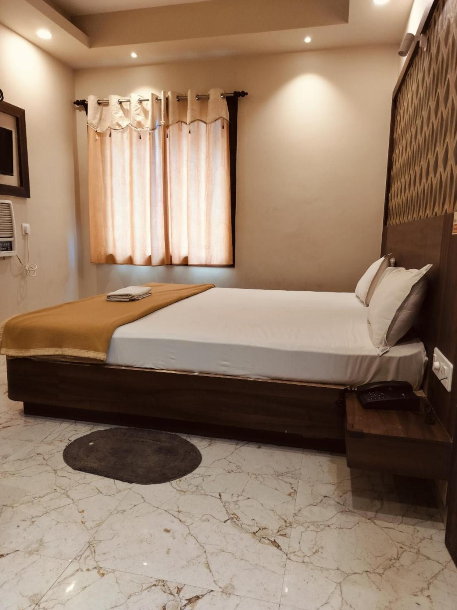 Park View - Lift Facilities- Near Sea Choice Of Travellers By Morservices Puri