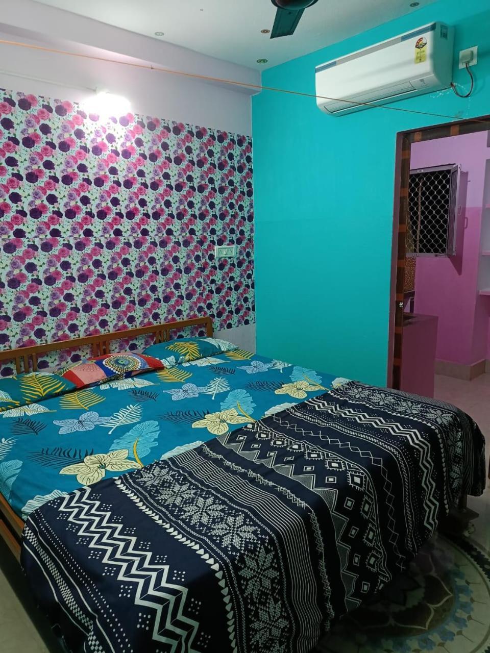 Jharana * Puri