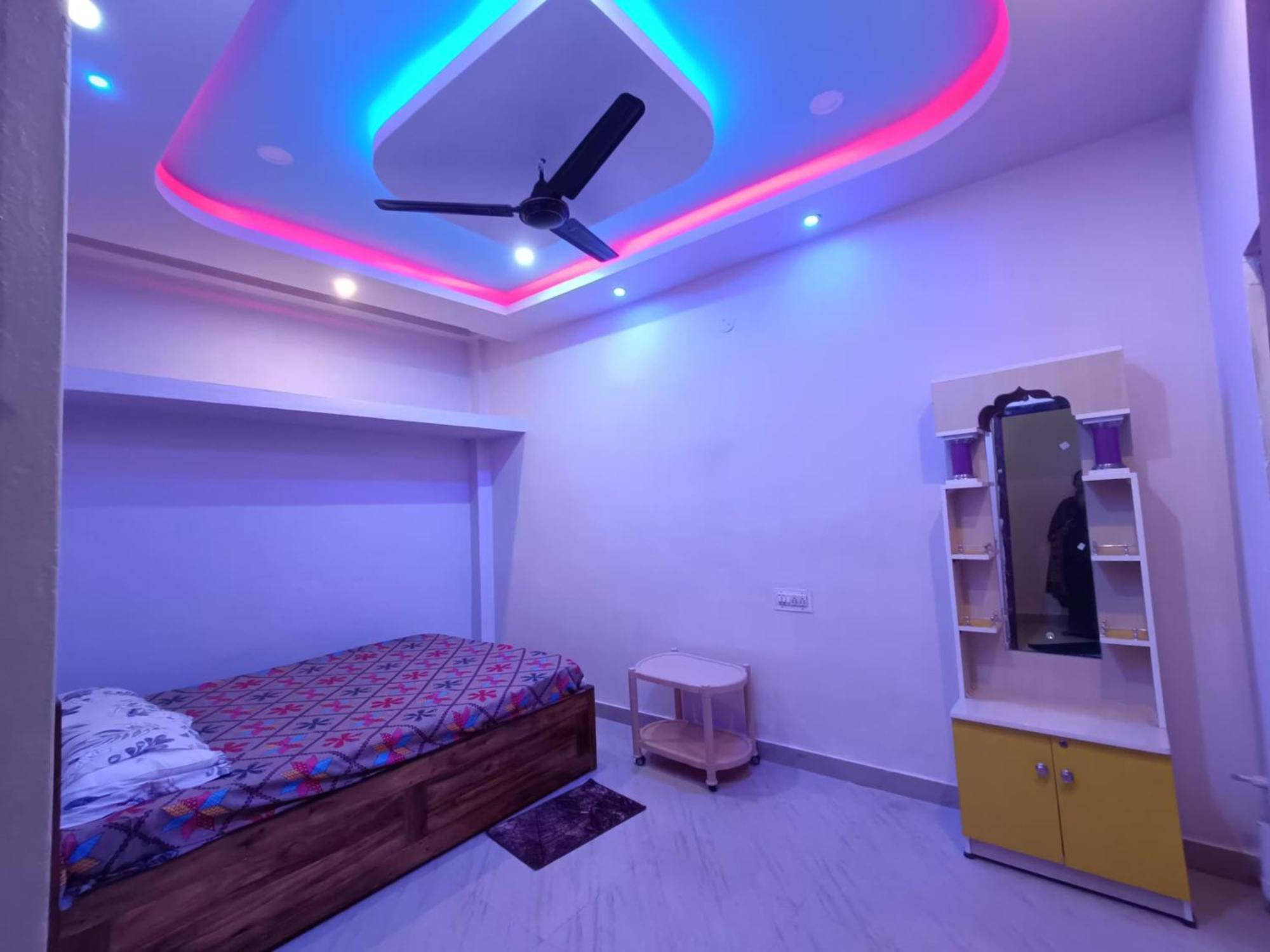 Rs Homestay Puri