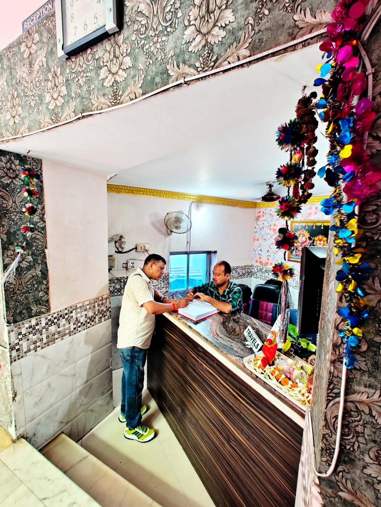 Hotel Beach Heaven Puri Near Golden Beach And Shree Jagannath Temple - Fully Air Conditioning Rooms - Good And Spacious Room - Excellent Customer Service Awarded - Best Seller 4* Puri