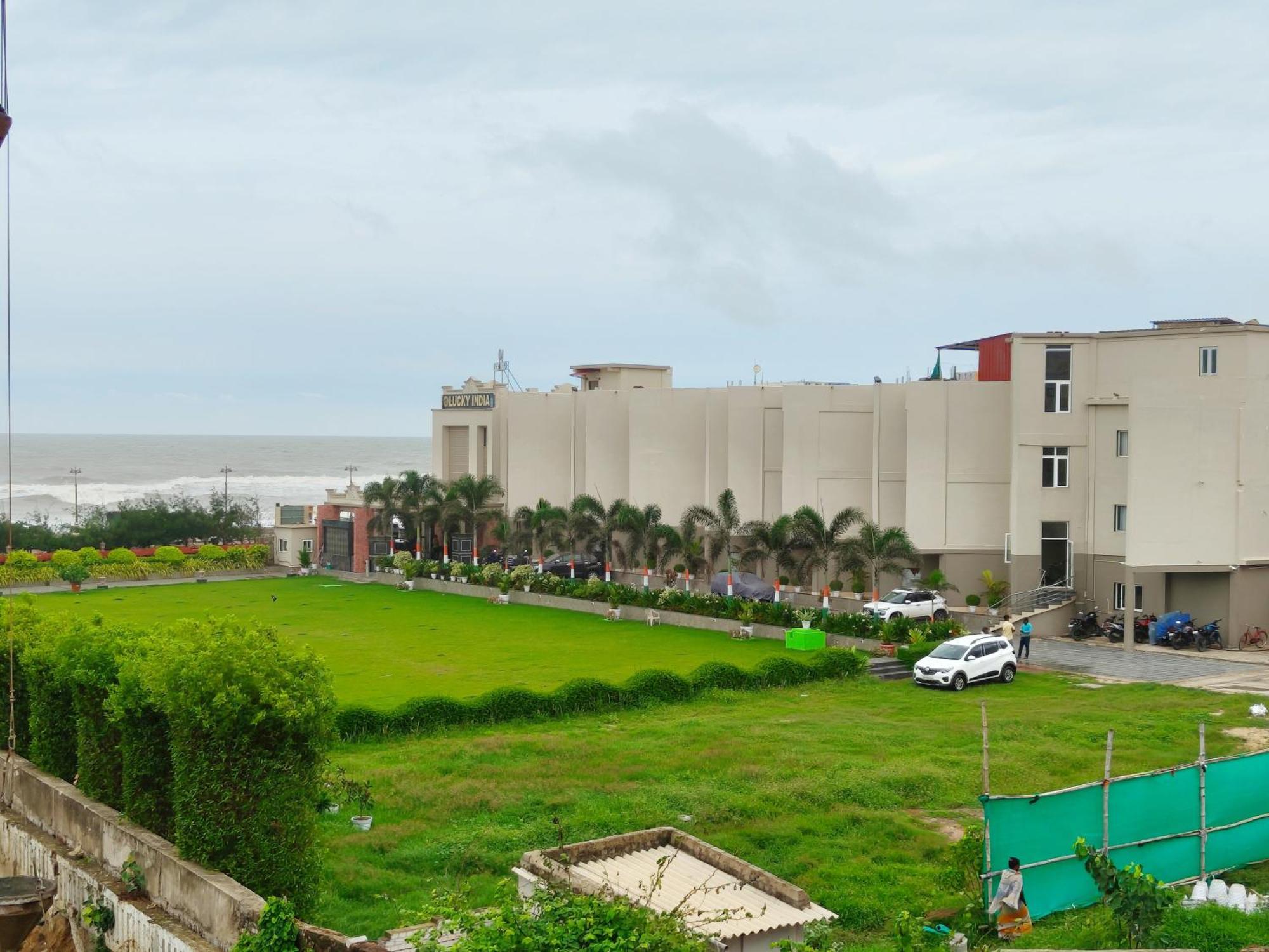Hotel Goroomgo Jk ! গোরুমগো জে কে ইন পুরী - Sea-view-room - All-room-attached-balcony-with-kitchen-wifi-restaurant-and-parking-facilities-prime-location-best Selling In 3*