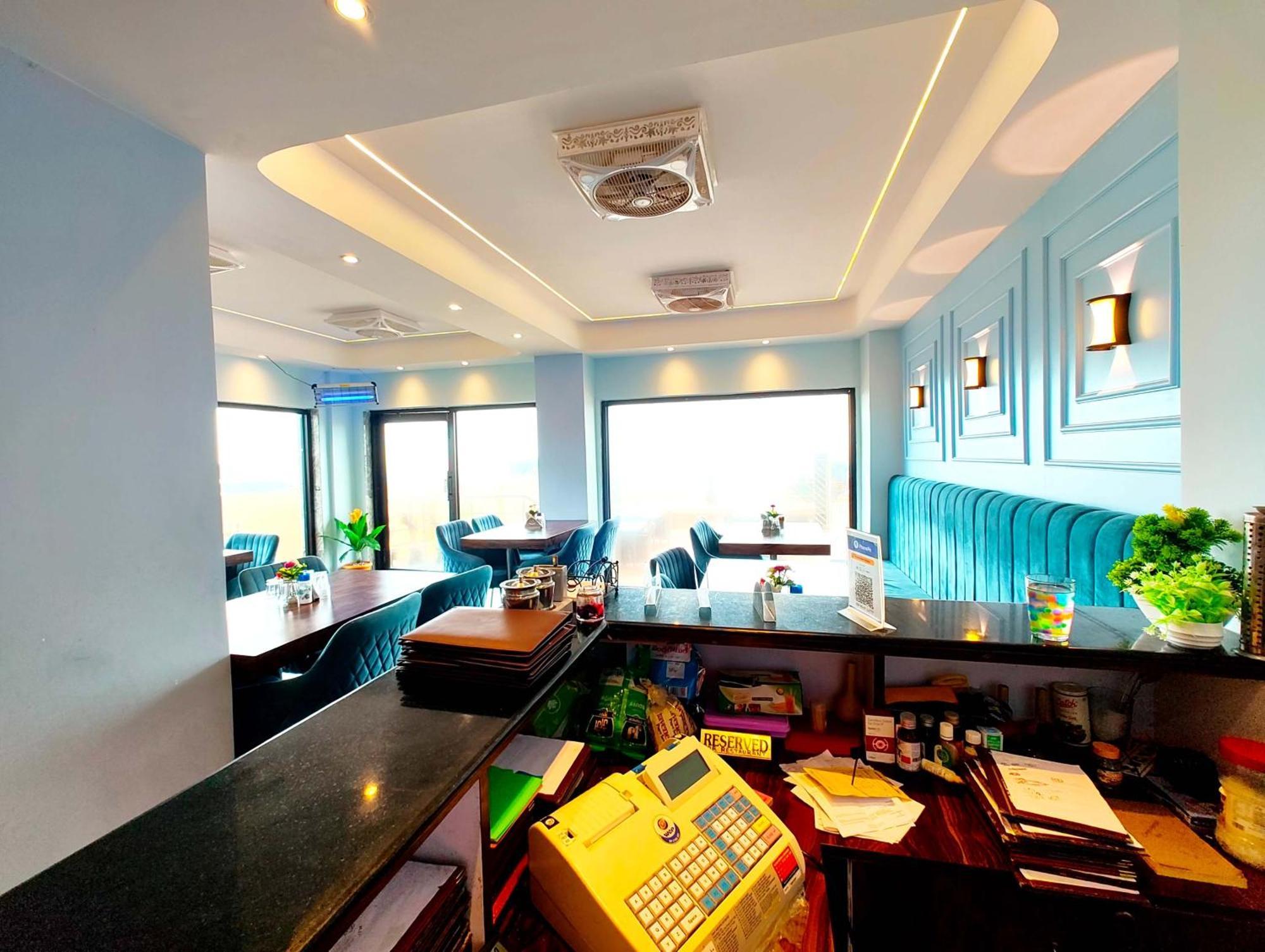 Hotel Sea View Hotel Dreamland Near Jagannath Temple - Lift-Wifi-Parking And Restaurant Facilities - All Room Sea Facing With Attached Balcony - Top Rated Luxuary Hotel In Puri 4*