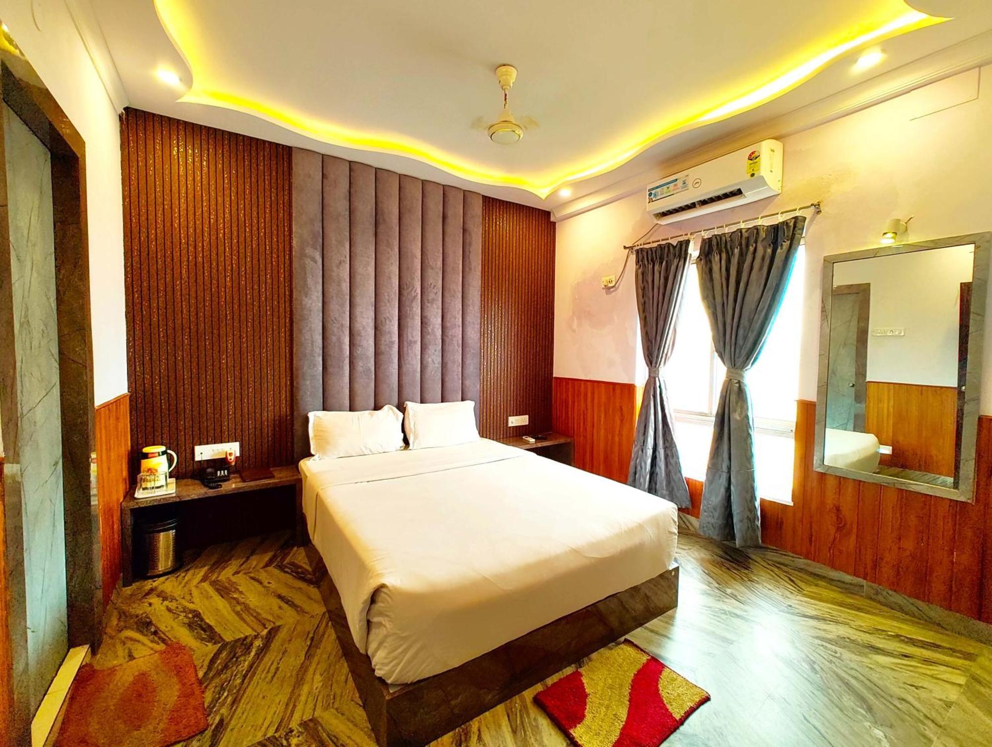 Sea View Hotel Dreamland Near Jagannath Temple - Lift-Wifi-Parking And Restaurant Facilities - All Room Sea Facing With Attached Balcony - Top Rated Luxuary Hotel In Puri Hotel Puri