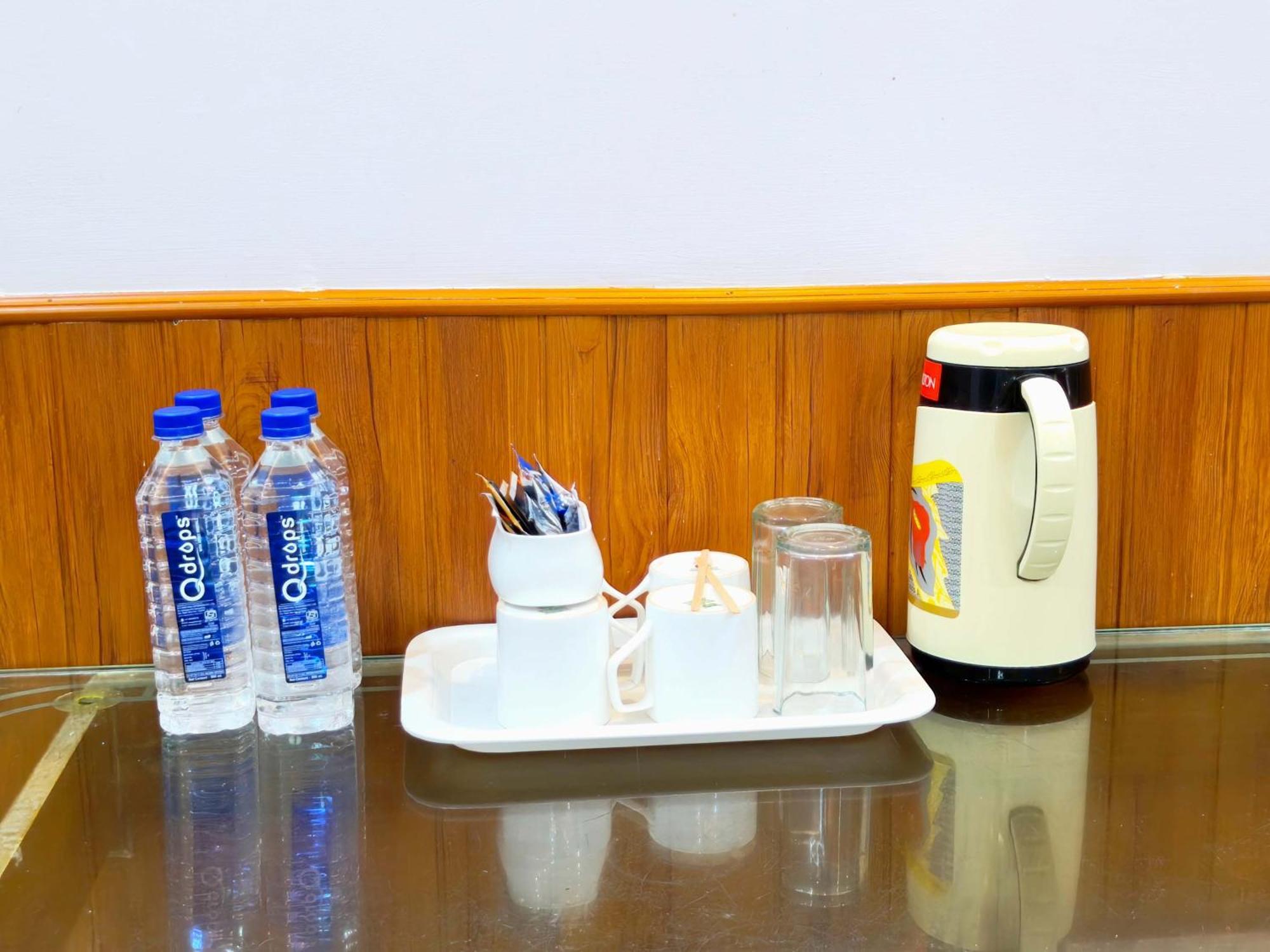Sea View Hotel Dreamland Near Jagannath Temple - Lift-Wifi-Parking And Restaurant Facilities - All Room Sea Facing With Attached Balcony - Top Rated Luxuary Hotel In Puri 4* Puri