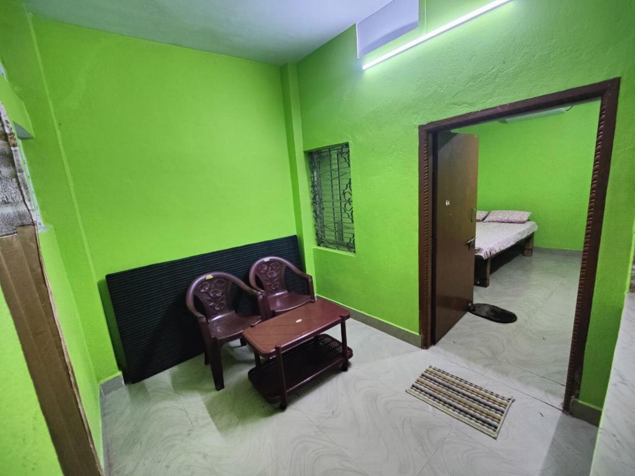 Rathipriya Guest house