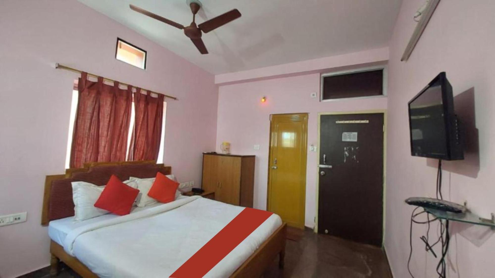 Planet 9 Near Sea Beach Best Choice Of Travellers By Morservices 3*