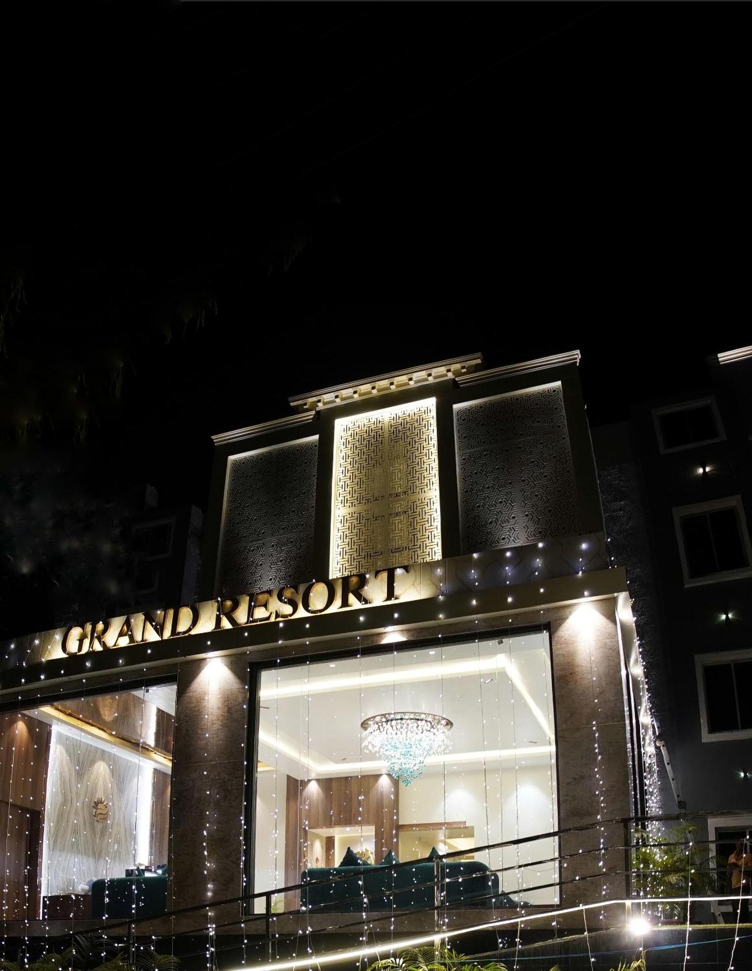 Grand Hotel