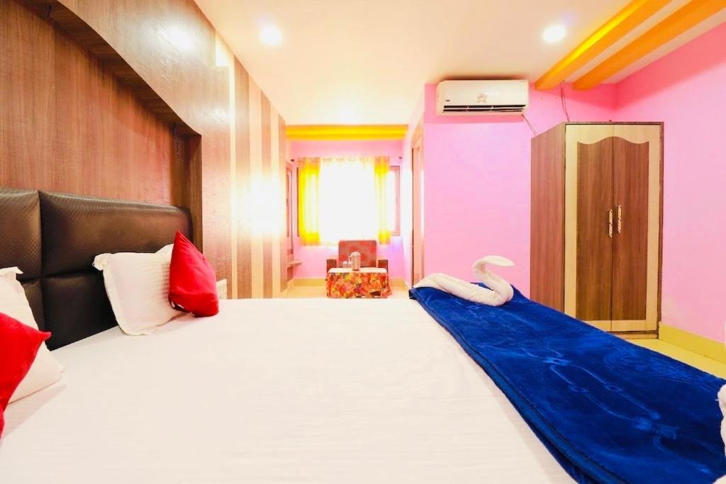 Galaxy International ! - Shriyash Group Hotel *