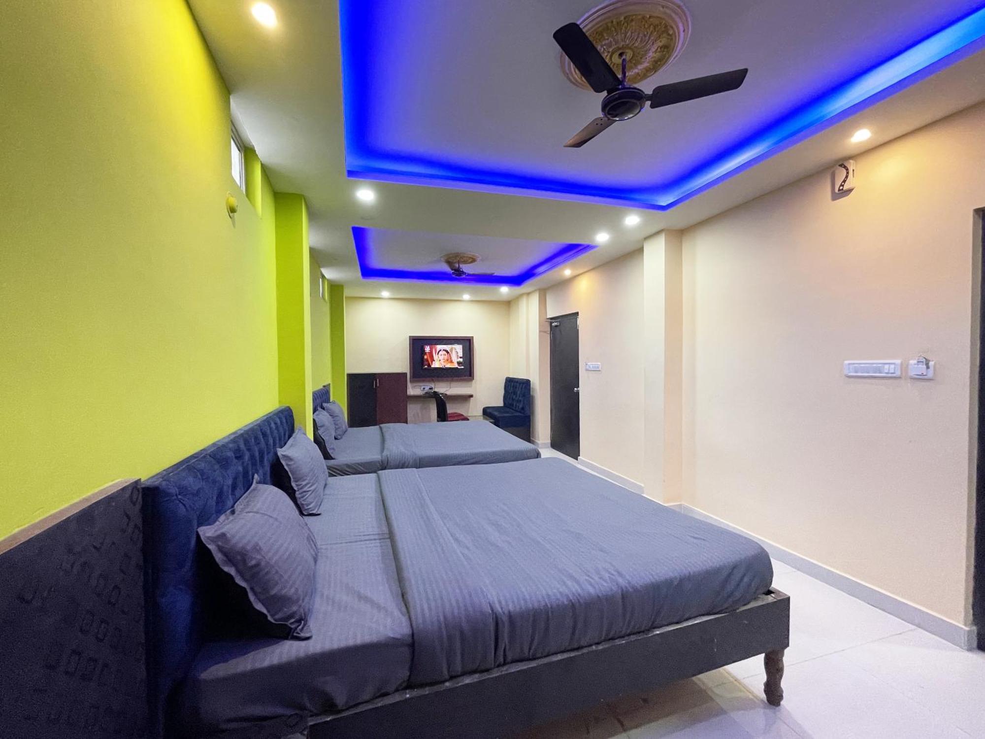 Hotel Seven By Seven Group Puri