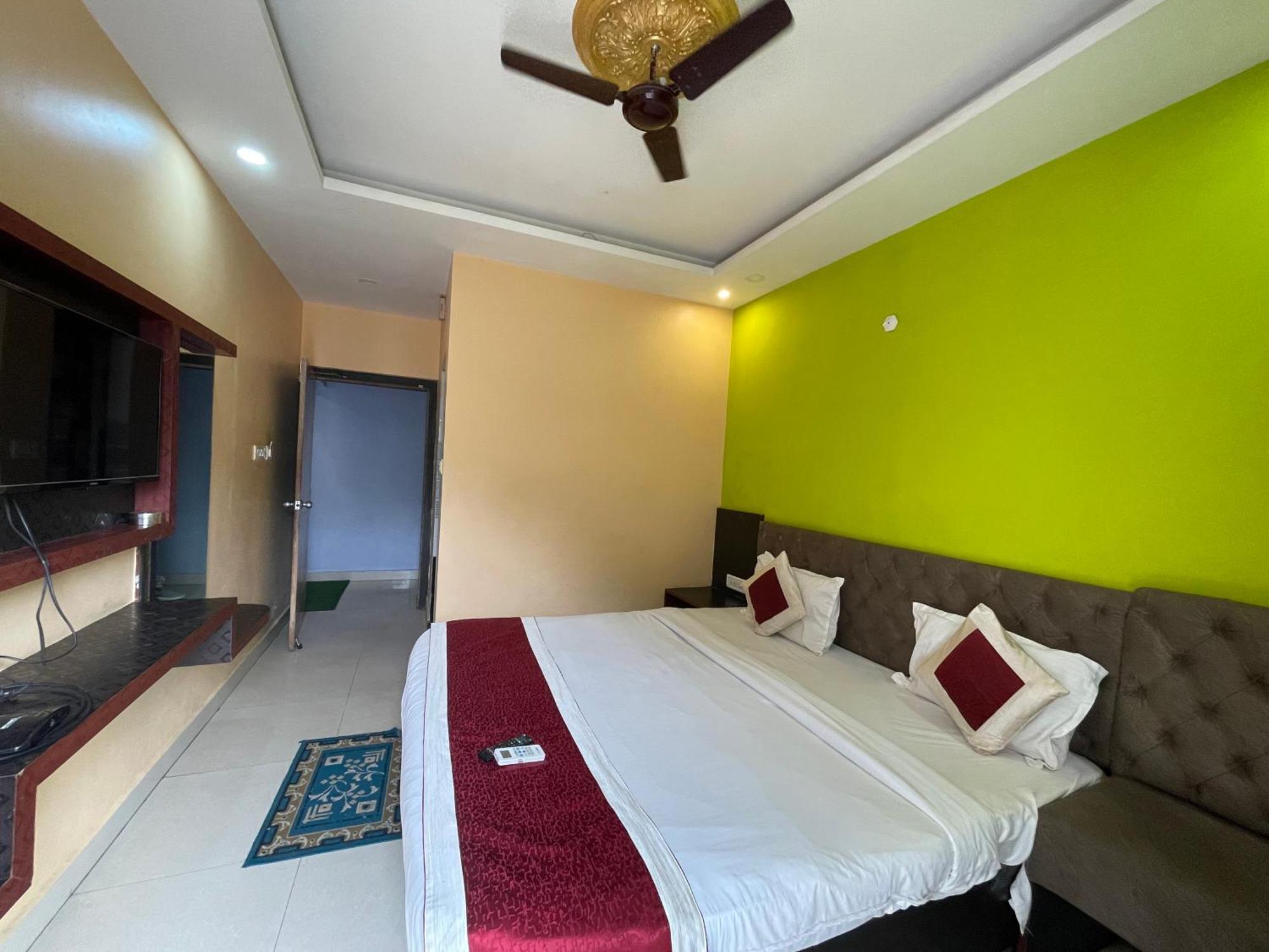 Seven By Seven Group Hotel