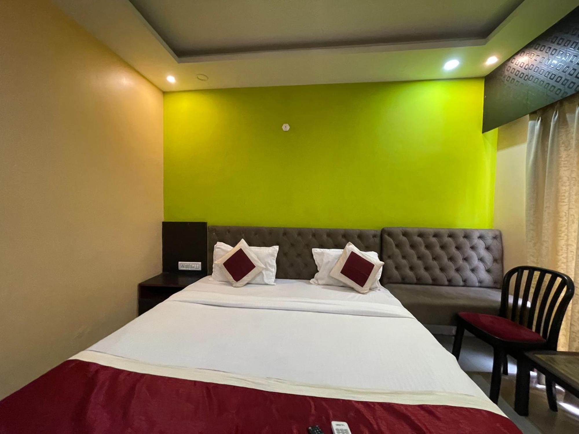 Seven By Seven Group Hotel 3*