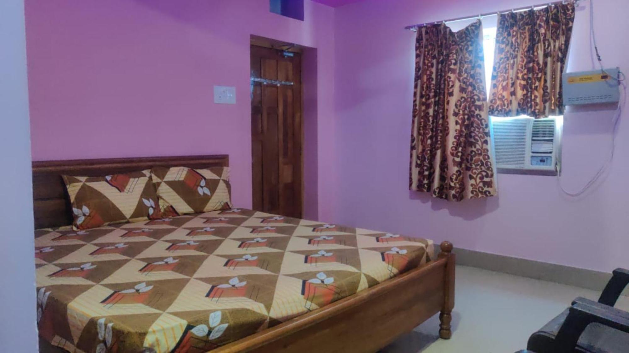 Indrapuri Near Sea Homestay Puri