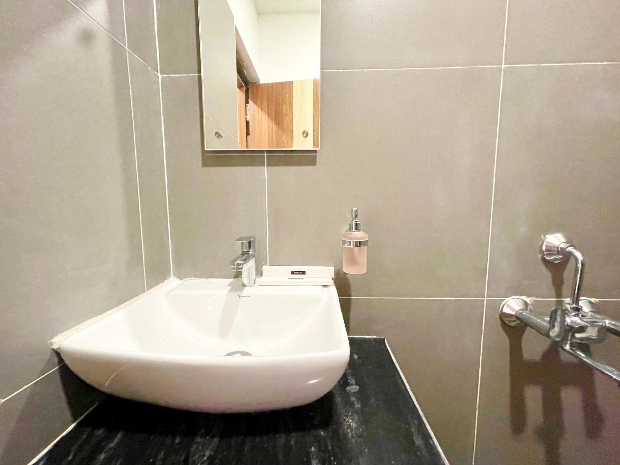 Hotel New Br Near Sea *