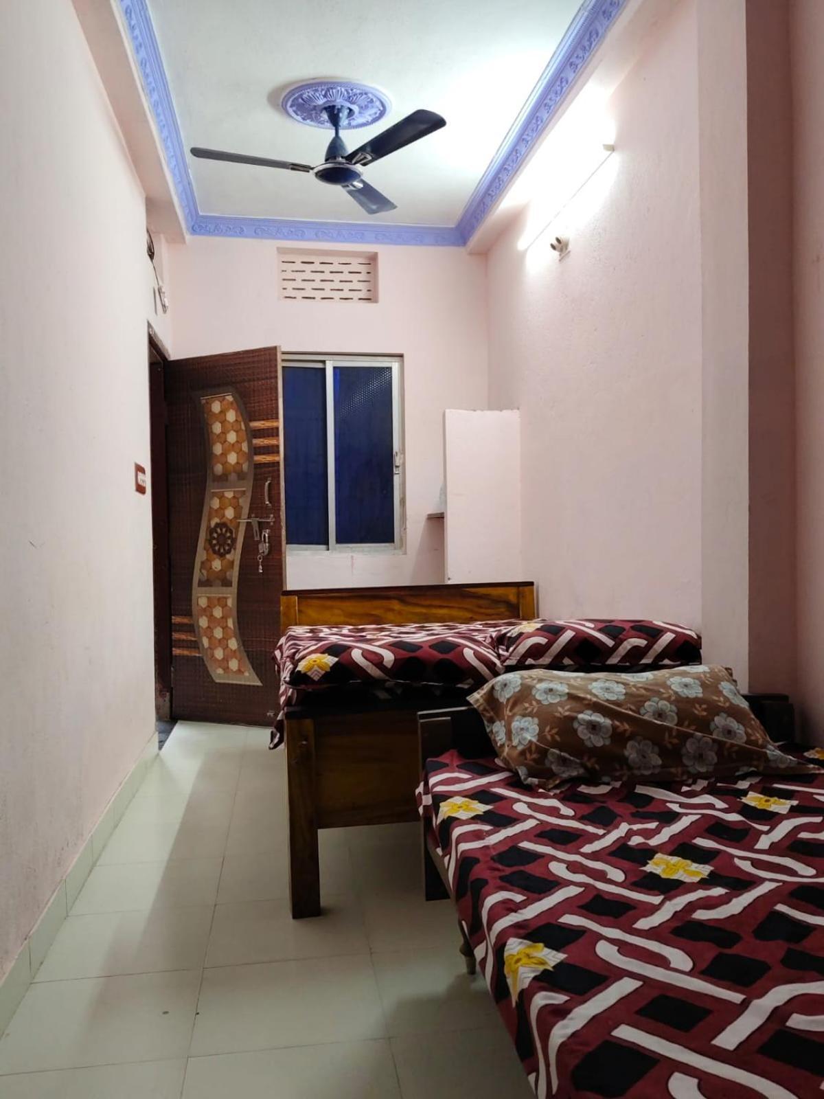 Homestay Rs