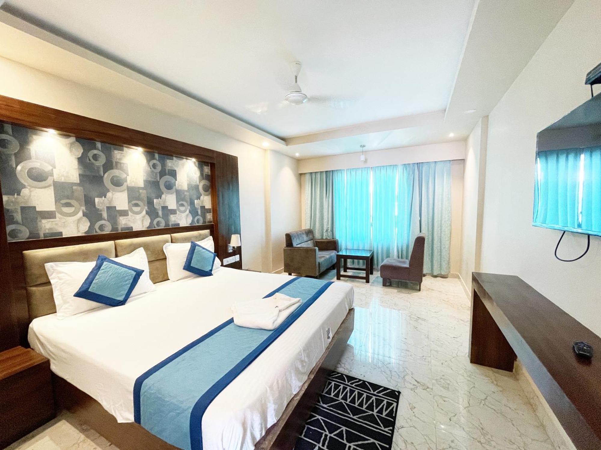 Hotel Golden New-ambika -palace,puri Puri