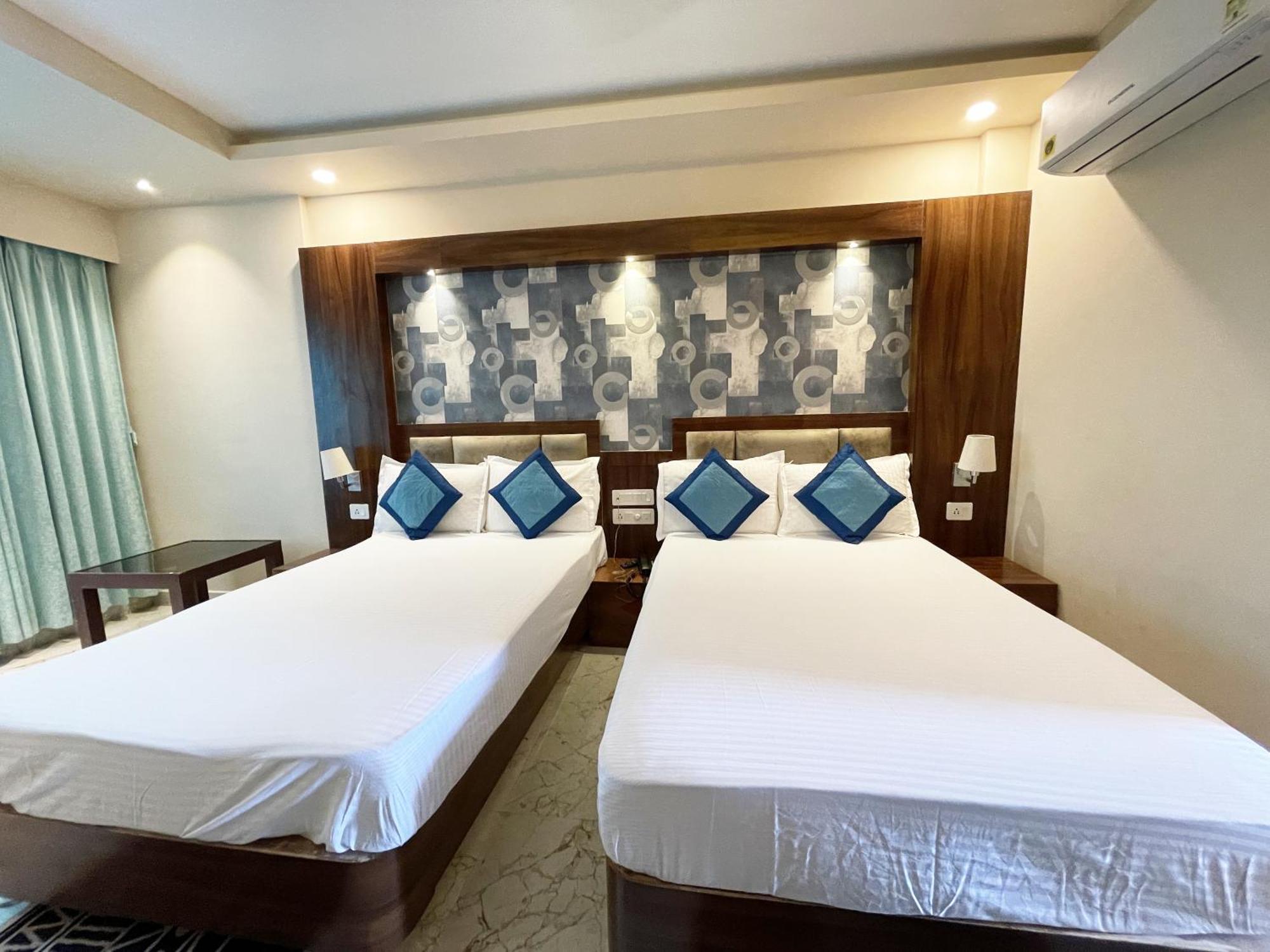 Golden New-ambika -palace,puri Puri