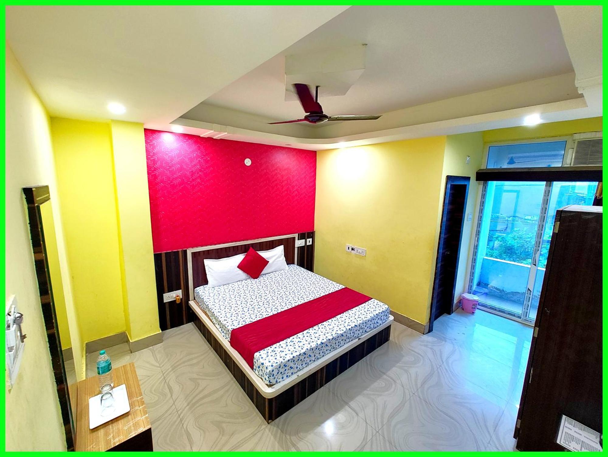 Hotel Sashi Near Sea And Jagannath Temple - Fully Air Conditioned - Prime Location Spacious - A Premium In