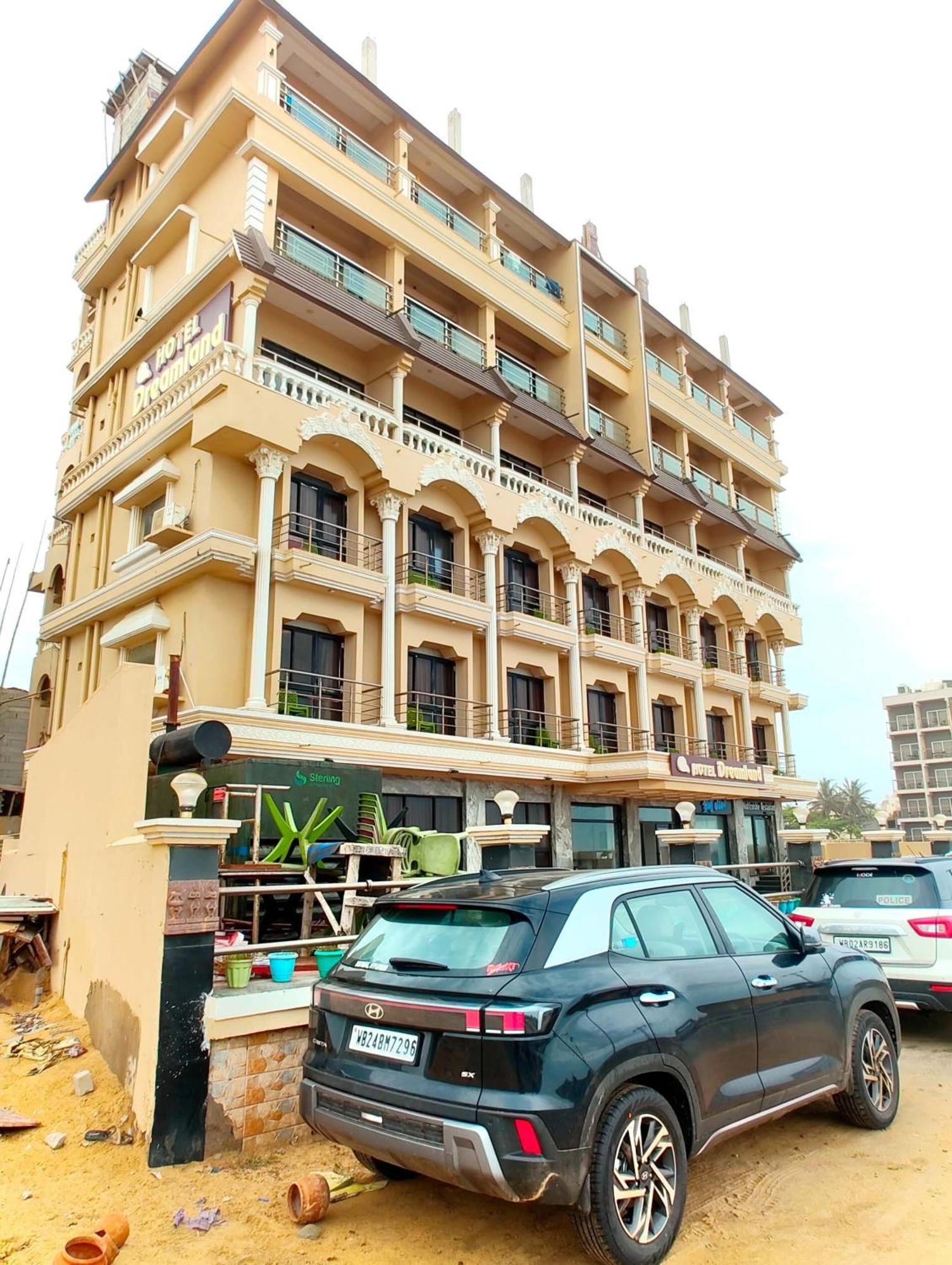 Sea View Hotel Dreamland Near Jagannath Temple - Lift-Wifi-Parking And Restaurant Facilities - All Room Sea Facing With Attached Balcony - Top Rated Luxuary Hotel In Puri 4*