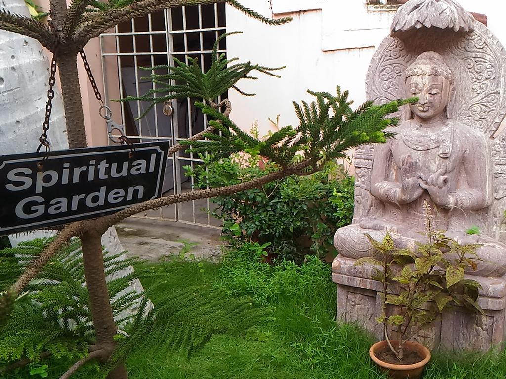 Madhusmruti Homestay *