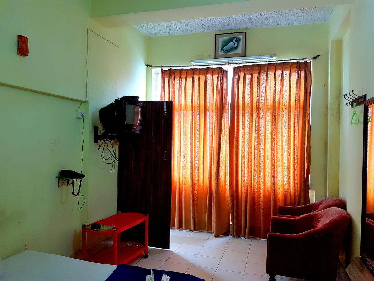 Hotel Dolphin