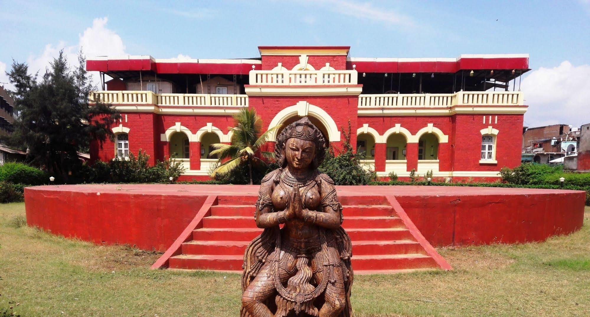 Mahodadhi Palace