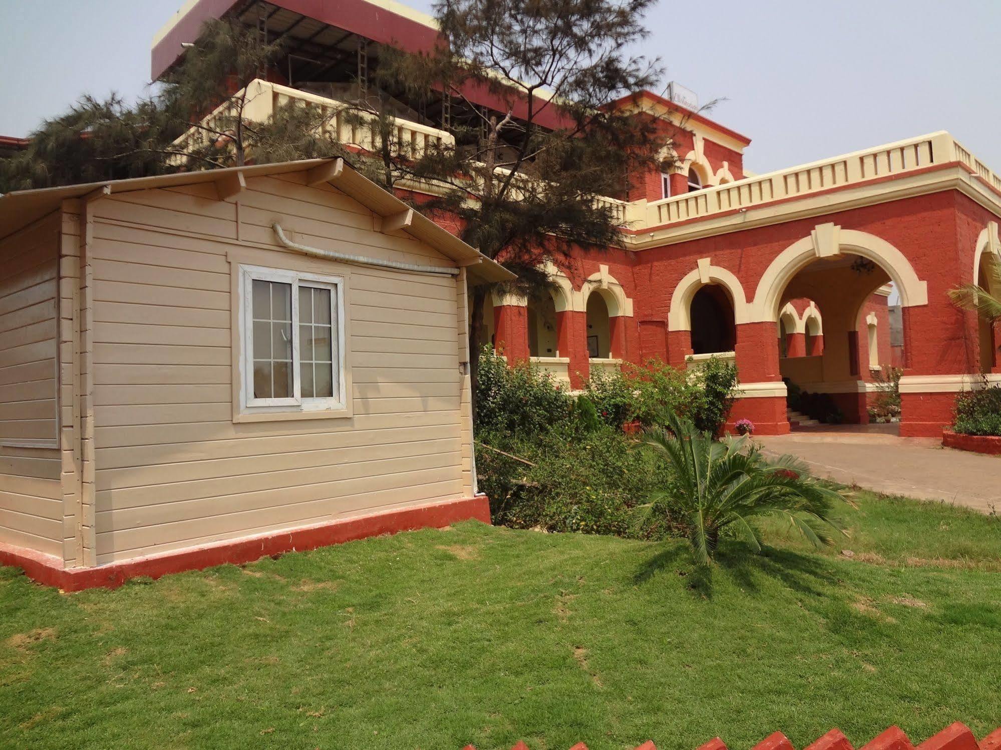 Hotel Mahodadhi Palace 4*