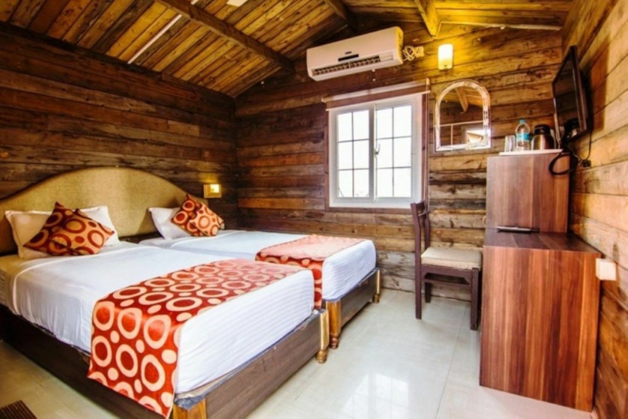 Hotel Mahodadhi Palace