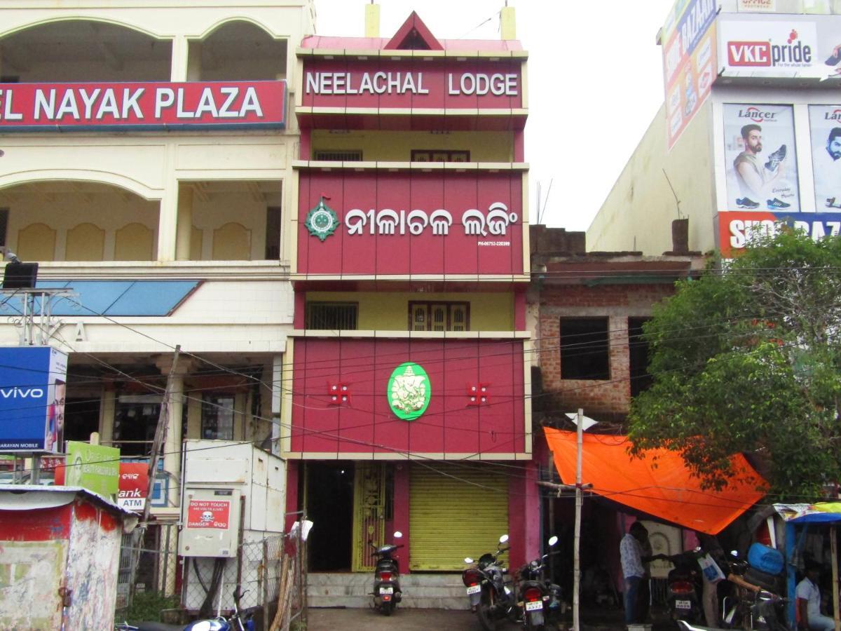 Goroomgo Neelachal Grand Road 2* Puri
